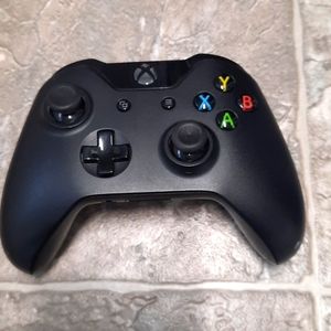 Xbox One remote - black